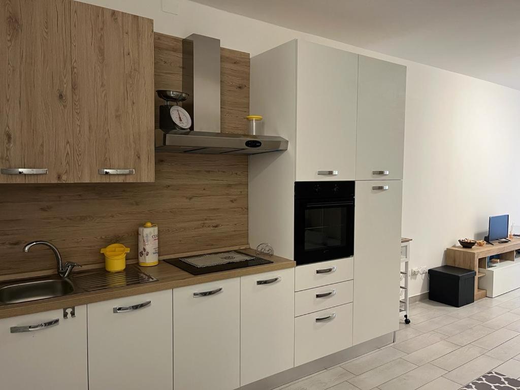 Einaudi Apartment Колоньо-Монцезе Экстерьер фото